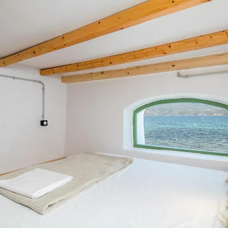 Aganta Syrma Hébergement de vacances Klima (Milos)