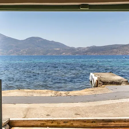 Aganta Syrma * Klima (Milos)
